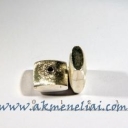 Karoliukas 7mm