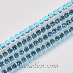 Grandinėlė su blue zircon kristalais,metalas blue zircon spalvos, akutės 2mm