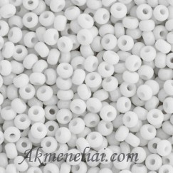 PRECIOSA rocailles. Balta-chalkwhite. 50 g pakuotė. 11/0 dydis. Baltas 03050