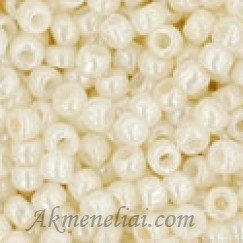 Toho biseris TR-11-122 11/0 Opaque-Lustered Navajo White