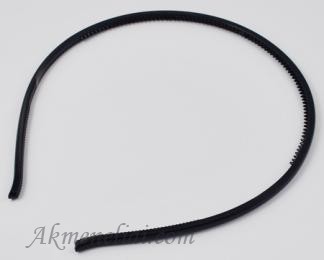 Lankelis plastikinis juodas 4mm pločio