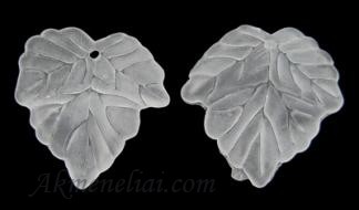 Lapelis akrilinis baltas 24x22,5mm