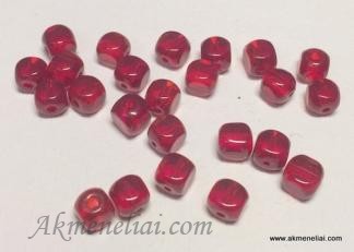 Čekiško stiklo karoliukas kubas Siam 5mm