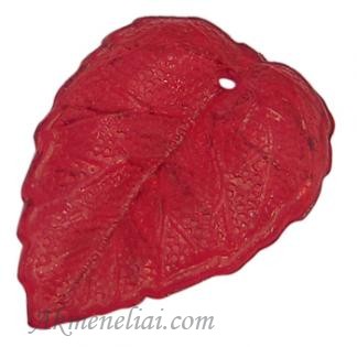 Lapelis akrilinis raudonas skaidrus 27x19mm