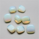 Opalitas, akmenėlis apie 15~30x12~22mm