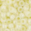 Toho biseris TR-08-142 8/0 Ceylon Banana Cream 