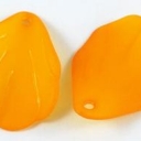 Lapelis akrilinis oranžinis matinis 26x19mm